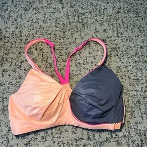 Victoria’s Secret VSX Sports Orange & Gray Underwire Sports Bra Size 32C
